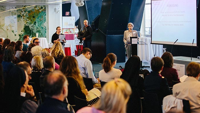 Symposium Wien 2018 / Lukas Korosec Symposium der Plattform gegen Ausbeutung und Menschenhandel am Juridicum Wien 2018