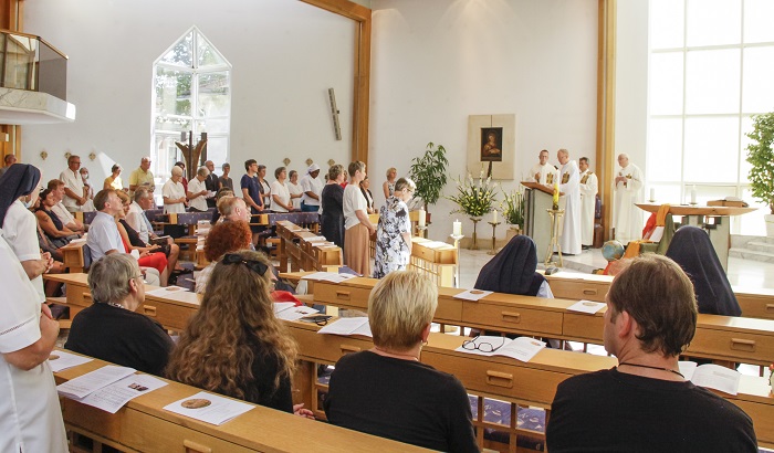 Am 15. August 2021 feierten Sr. Dominika Zelent, Sr. Heidrun Bauer und Sr. Regina Goldberger Profess-Jubiläum. / Manu Nitsch Am 15. August 2021 feierten Sr. Dominika Zelent, Sr. Heidrun Bauer und Sr. Regina Goldberger Profess-Jubiläum.