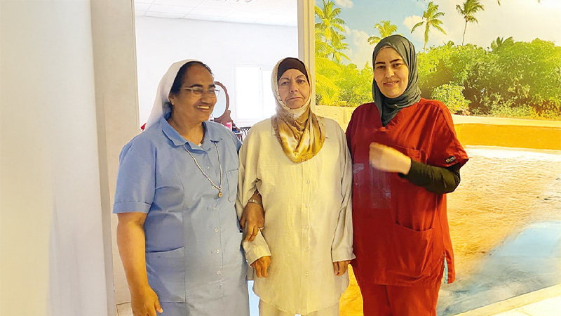 Sr. Lizy SDS, Sarah (Bewohnerin), Asma (Mitarbeiterin)