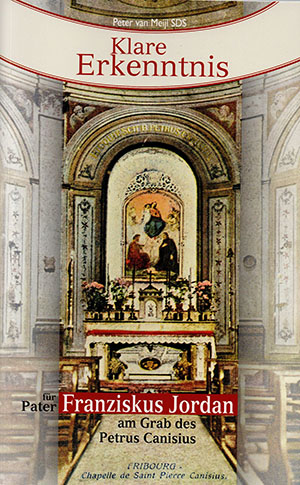 P. Peter van Meijl sein Buch 'Klare Erkenntnis für P. Franziskus Jordan am Grab des Petrus Canisius“