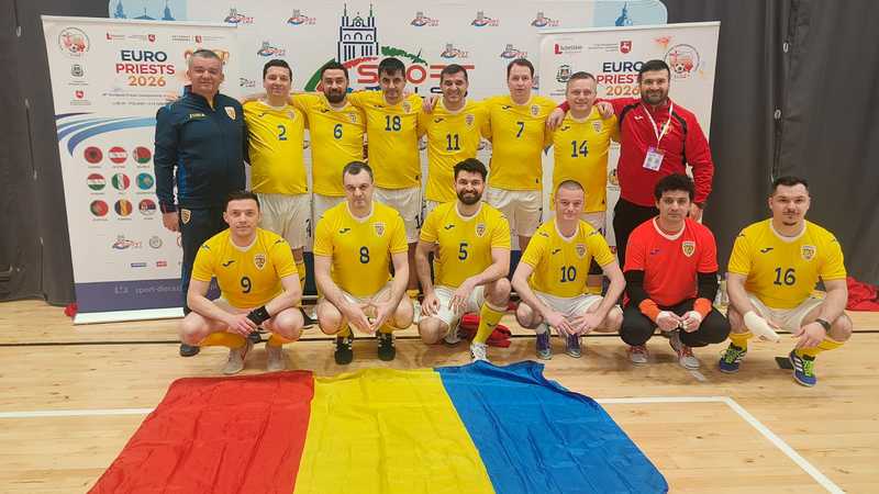 Priesternationalelf Rumänien. P. István Barazsuly SDS trägt die Nummer 10