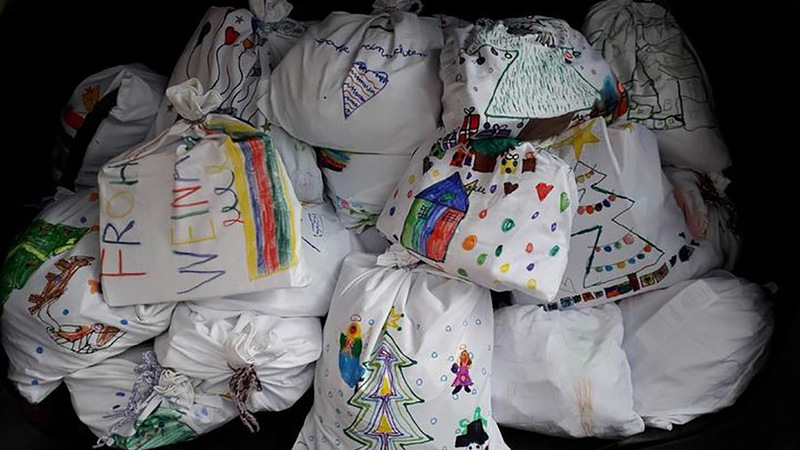 1600 Weihnachtssäckchen für Temeswar / privat 1600 Weihnachtssäckchen für Temeswar