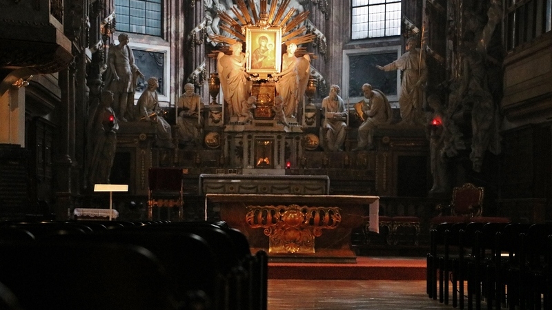 Hochaltar in St. Michael