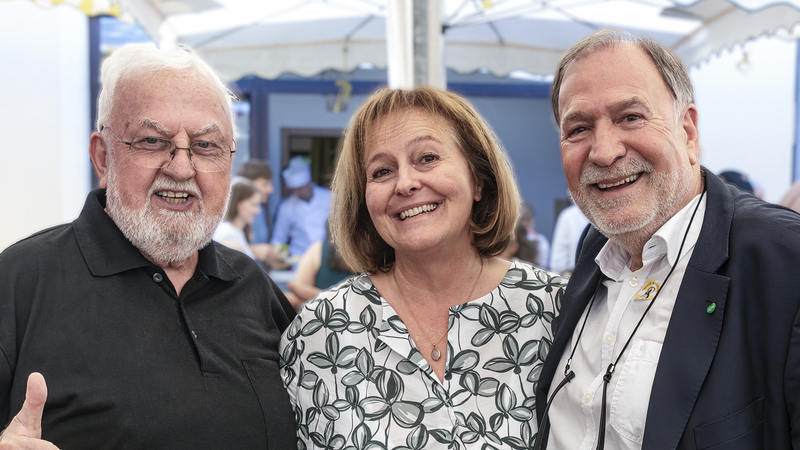 P. Leo Thenner und das Ehepaar Martinschitz beim Rupertifest 2025